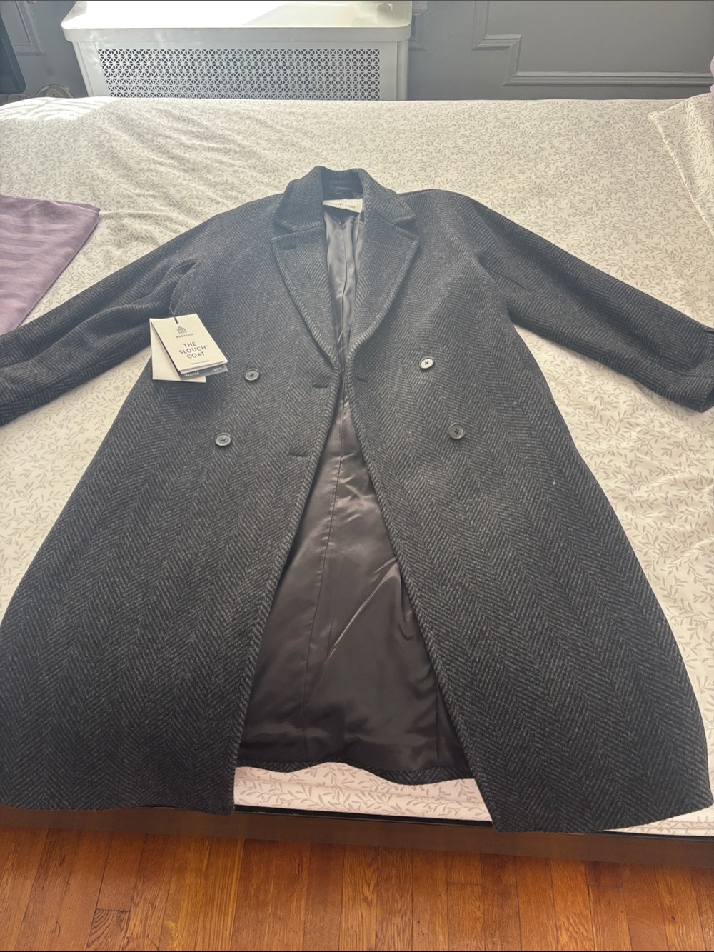 Aritzia Women's Double-Breasted Herringbone Trench Coat - Black